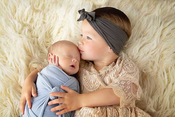 Kelly Saxon Photography | Nashville & Murfreesboro Tennessee Newborn and Maternity Photographer